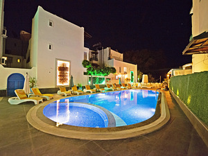 HOTEL BLEU NUIT (8 foto / 10)