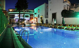HOTEL BLEU NUIT (9 foto / 10)
