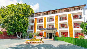 BELPOINT BEACH HOTEL (2 foto / 10)