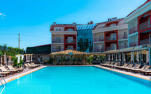 SIDE LEGEND HOTEL (EX.SIDE VIRGIN HOTEL) (4 foto / 10)