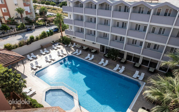 SIDE SPRING HOTEL