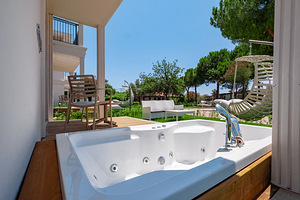 LA BENATA HOTEL (7 foto / 10)
