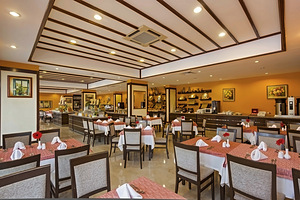 DOSI HOTEL (5 foto / 10)