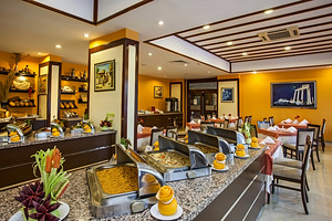 DOSI HOTEL (6 foto / 10)