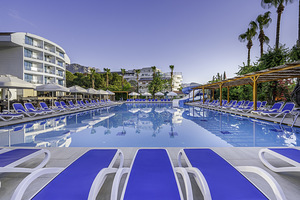 RING BEACH HOTEL (1 фото из 10)