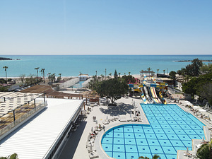 MIRA MERIDIA BEACH RESORT HOTEL (2 foto / 10)