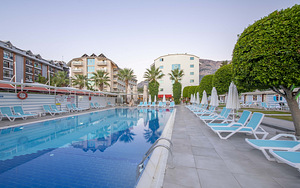 ARMAS BEACH HOTEL (4 фото из 10)