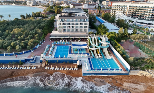 LONICERA WEST HOTEL