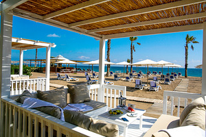 ADORA HOTEL & RESORT (11 foto / 16)