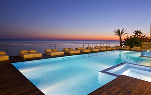 YALIHAN UNA HOTEL (4 foto / 10)