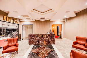 GRANADA LUXURY RED (8 foto / 10)