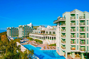 ROYAL ATLANTIS SPA AND RESORT (1 foto / 10)