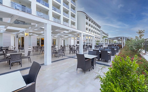 PORT RIVER HOTEL SPA (7 foto / 10)