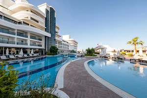 LAGUNA BEACH ALYA RESORT & SPA HOTEL (6 foto / 10)