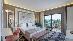 UTOPIA RESORT & RESIDENCE (2 фото из 10)