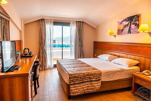 GREEN GARDEN RESORT & SPA (10 foto / 10)