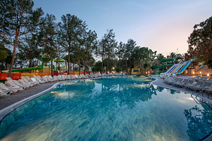 MEGASARAY RESORT SIDE (4 foto / 10)
