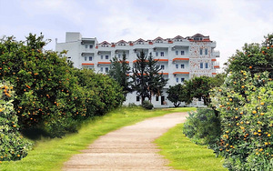 UK HOTEL KIRIS (4 фото из 10)