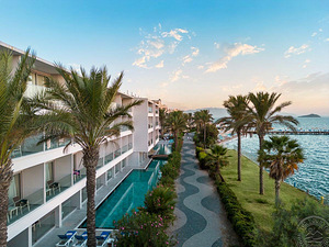 MARIL RESORT HOTEL (4 foto / 10)