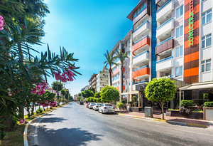 LONICERA CITY HOTEL (1 foto / 10)