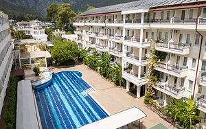 CLUB HOTEL BELPINAR (1 фото из 10)