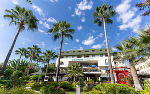 LANCORA BEACH HOTEL (4 foto / 10)