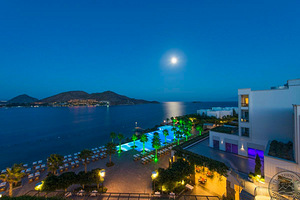 XANADU ISLAND HOTEL (3 foto / 10)