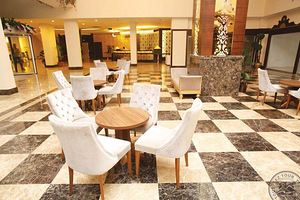 THRONE BEACH RESORT & SPA (2 фото из 10)