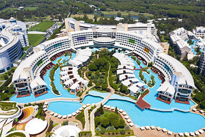 CORNELIA DIAMOND GOLF RESORT & SPA (1 foto / 10)