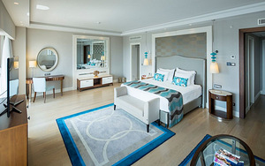 TITANIC DELUXE BELEK (5 foto / 10)