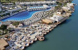 TITANIC DELUXE BELEK (10 foto / 10)