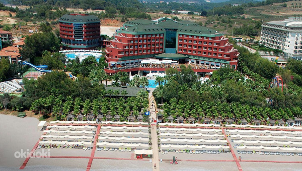 DELPHIN DELUXE RESORT