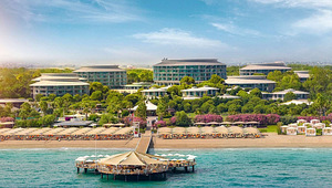 CALISTA LUXURY RESORT (1 foto / 10)