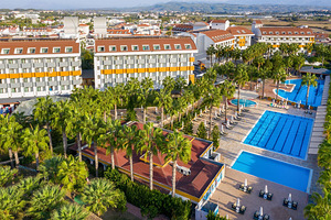 HANE FAMILY RESORT (3 foto / 10)