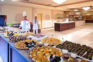 SURAL HOTEL (8 foto / 10)