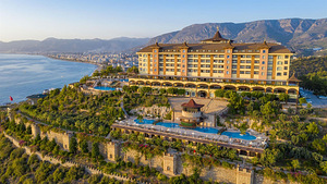 UTOPIA WORLD HOTEL (3 фото из 10)