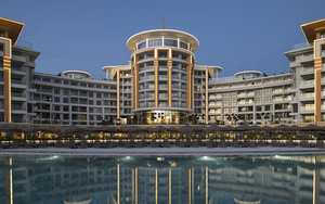 AZURA WORLD HOTEL (2 foto / 10)