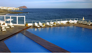 THE SALMAR (ADULTS ONLY 16+) (9 foto / 10)
