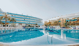 MEDITERRANEAN PALACE (2 foto / 10)