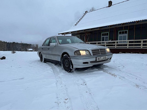 Mercedes c180 w202 (4 foto / 5)