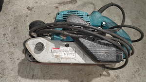 Makita 9403 Lintlihvmasin (2 foto / 2)