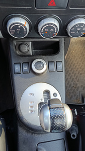 Nissan X-Trail (10 фото из 14)