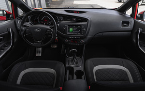 Kia Ceed GT Line CRDi DCT (5 foto / 11)