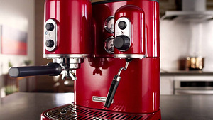 Kitchenaid espressomasin+ kohviveski /кофемашина + кофемолка (3 фото из 3)