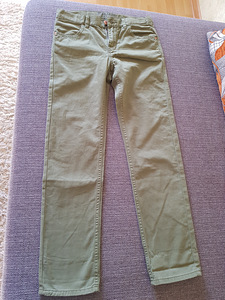 Püksid H&M, suurus 140 (1 foto / 3)