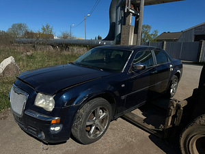Varuosadeks. Chrysler 300c (1 foto / 5)