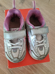 Tossud Nike, suurus 21,5 (3 foto / 3)