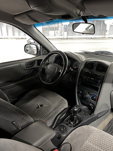 HYUNDAI SANTA FE (5 foto / 9)