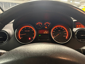 Peugeot 308 2008 10.24 (3 foto / 10)
