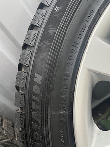 18 BMW литые диски с шинами m+s 245/45/18 (2 фото из 6)